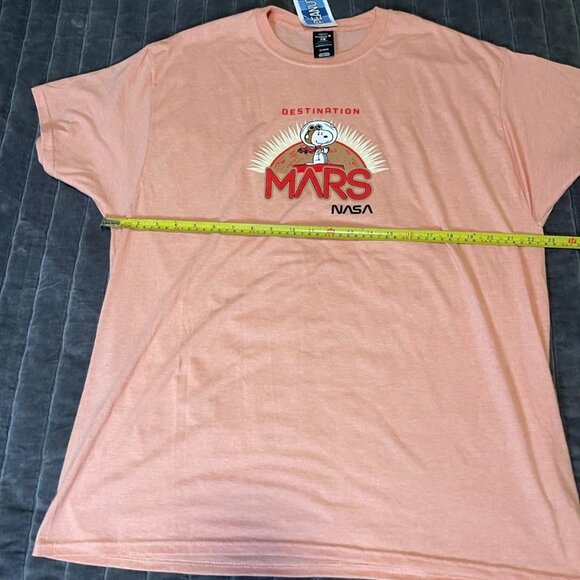 New w tags NASA Snoopy Destination Mars tshirt XL astronaut space Hanes Artemis - Picture 6 of 6